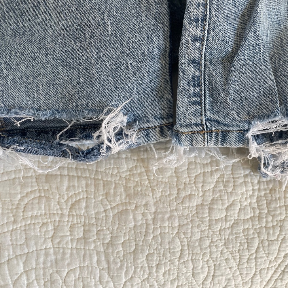 DAZE Ripped Jeans - Picture 4 of 5
